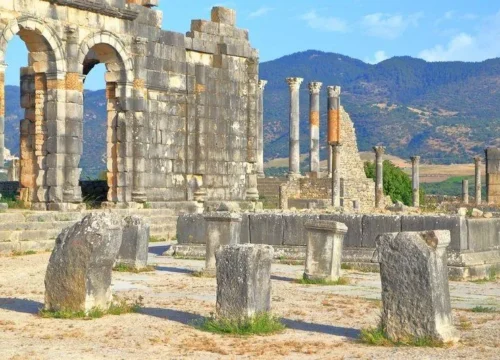 NORTH MOROCCO DISCOVERY (TANGIER–CHEFCHAOUEN–FES)